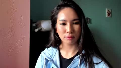 Amina online show from 30, 9, 2025