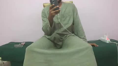 Amir online show from 3, 11, 2025