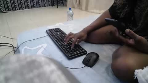 Snapshot of amira9120 chatting on 13, 10, 2025 amira9120 online show from 13, 10, 2025