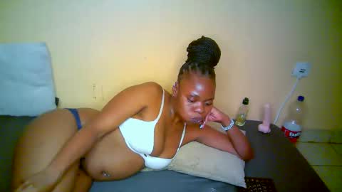 Snapshot of amira9120 chatting on 10, 1, 2026 amira9120 online show from 10, 1, 2026