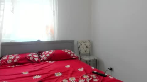 Amira Vyxen online show from 9, 6, 2026