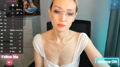 amiwong online show from 9, 10, 2025