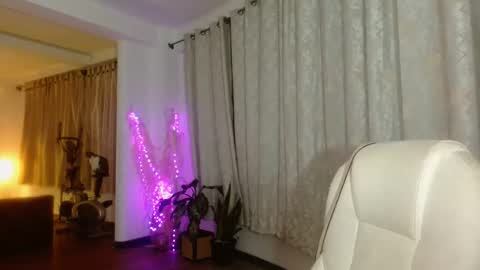 Snapshot of ammbaar1 chatting on 3, 2, 2025 Ambaar online show from 3, 2, 2025