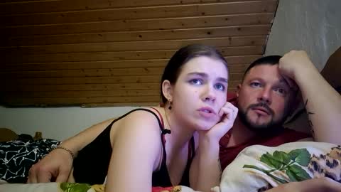 Snapshot of amoncik1987liv chatting on 21, 9, 2025 amoncik1987liv online show from 21, 9, 2025