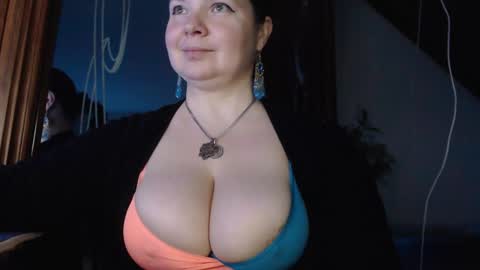 amorelara online show from 23, 1, 2025