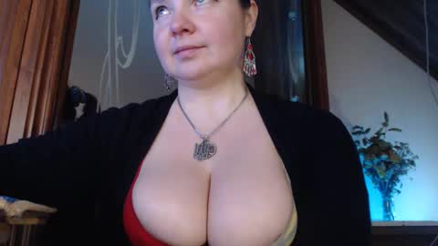 amorelara online show from 5, 2, 2025