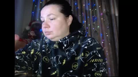 Snapshot of amorelara chatting on 15, 12, 2025 amorelara online show from 15, 12, 2025