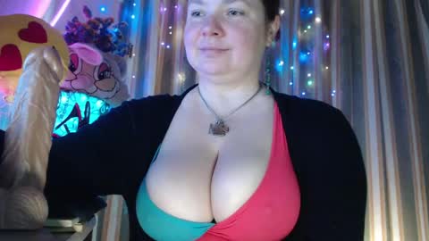 amorelara online show from 14, 5, 2026