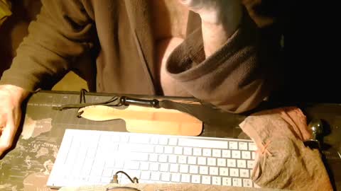 amslave4f online show from 1, 2, 2025