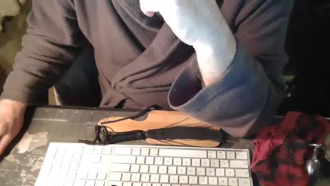 amslave4f online show from 10, 2, 2025