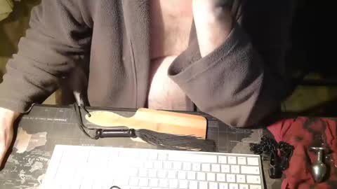 amslave4f online show from 25, 2, 2025