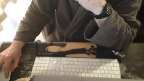 amslave4f online show from 26, 4, 2026
