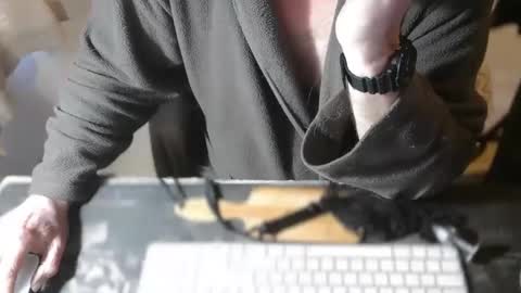 amslave4f online show from 16, 5, 2026