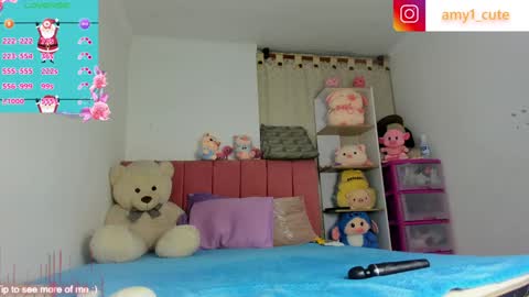 Snapshot of amy1cute chatting on 5, 1, 2025 Amy online show from 5, 1, 2025