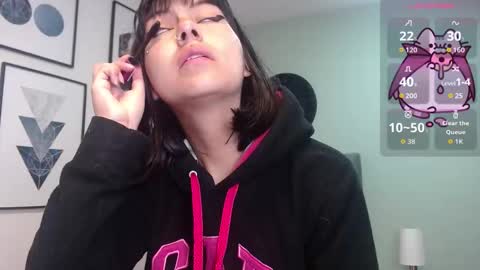 Amy 3 online show from 7, 10, 2025