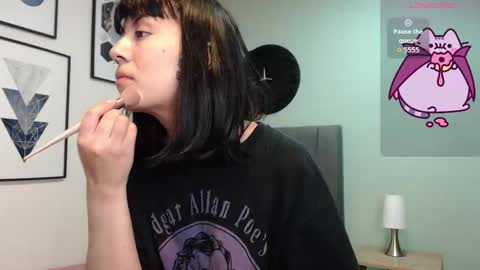 Amy 3 online show from 27, 11, 2025