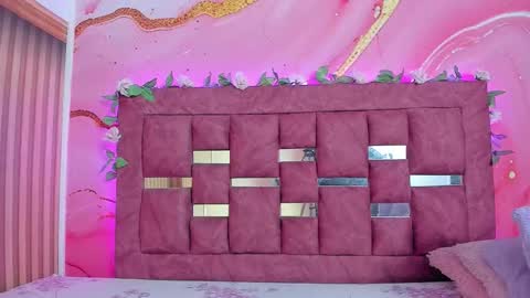 amy__rose_ online show from 27, 9, 2025