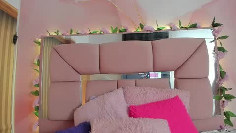 amy__rose__ online show from 12, 5, 2026