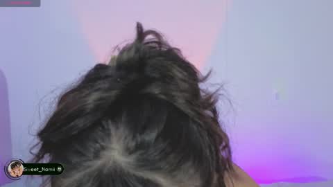 Snapshot of amy_lit chatting on 9, 5, 2026 Hello I am Allison Welcome to my room and let is have a good time together whith me online show from 9, 5, 2026