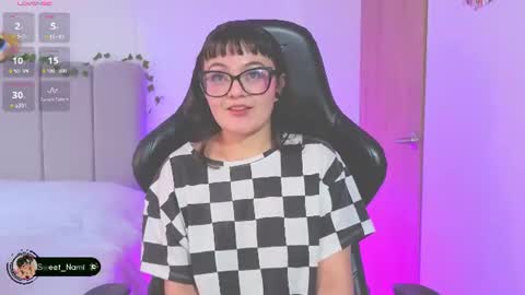 Hello I am Allison Welcome to my room and let is  have a good time together whith me online show from 24, 7, 2026
