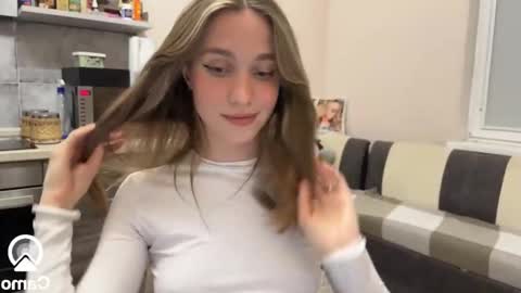Snapshot of amy_meoww chatting on 19, 1, 2025 amy_meoww online show from 19, 1, 2025