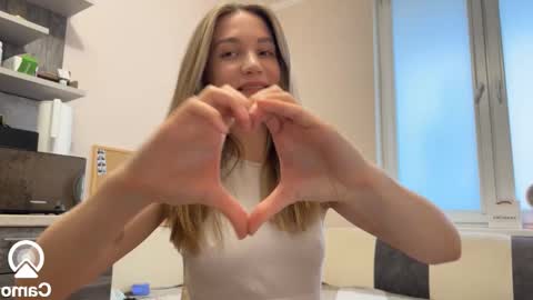 Snapshot of amy_meoww chatting on 10, 2, 2025 amy_meoww online show from 10, 2, 2025