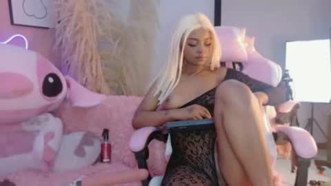 Amy online show from 16, 6, 2026