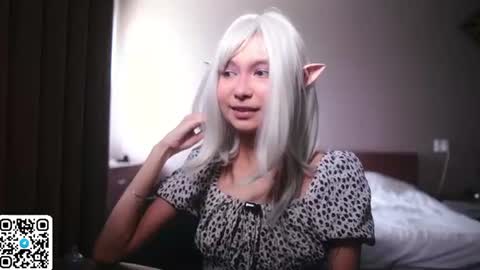 Snapshot of amy_peachy chatting on 5, 7, 2026 Amy online show from 5, 7, 2026