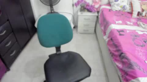 Amy Caroland online show from 24, 12, 2024