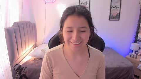 Amy sophia 3 online show from 26, 12, 2024