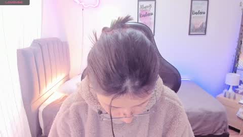 Amy sophia 3 online show from 2, 1, 2025