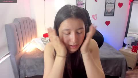 Amy sophia 3 online show from 20, 2, 2025