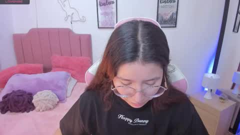 Amy sophia 3 online show from 15, 11, 2025