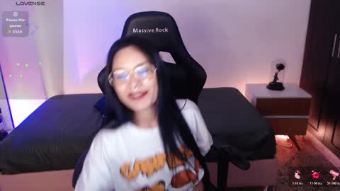 Mia Cristancho online show from 3, 12, 2025