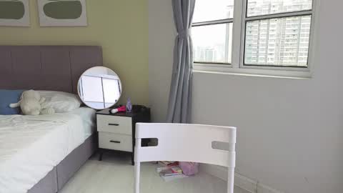 girl next door named Amy online show from 19, 11, 2025