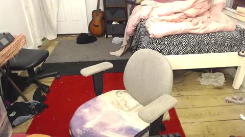 Trashely Gimpson online show from 6, 1, 2025