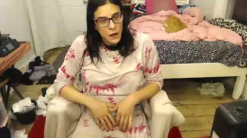 Trashely Gimpson online show from 9, 1, 2025