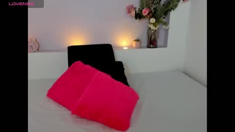 My name is AMY... Nice to meet you  thumb up me please its important online show from 28, 12, 2024