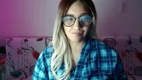 amycosplay99 online show from 6, 1, 2025
