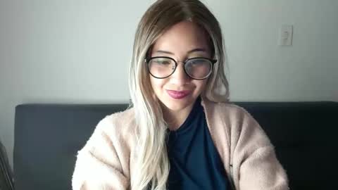 amycosplay99 online show from 23, 2, 2025