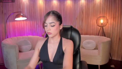 Snapshot of amydavis_ chatting on 5, 12, 2024 Amy online show from 5, 12, 2024