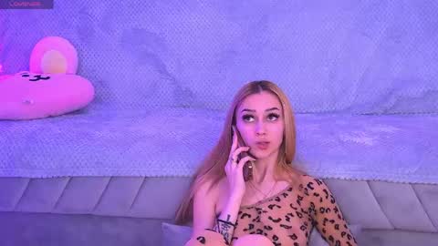 amykentt online show from 2, 5, 2026