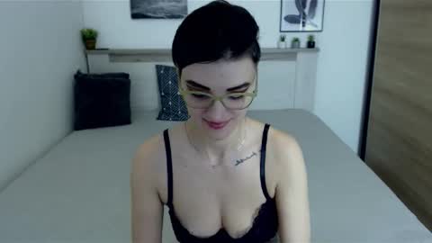 Snapshot of amylexy chatting on 9, 1, 2025 Hi there guys My pleasure in your hands pvt is open online show from 9, 1, 2025