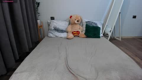 Snapshot of amymilson chatting on 26, 2, 2025 amymilson online show from 26, 2, 2025