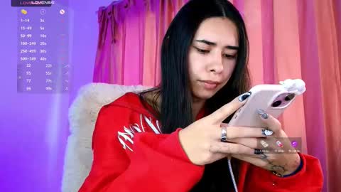 Snapshot of amyolimpo chatting on 19, 10, 2025 Amy ... Nice to meet u   thumb up me please its important online show from 19, 10, 2025