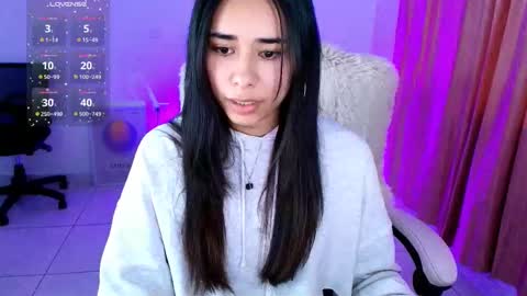 Amy ... Nice to meet u   thumb up me please its important online show from 21, 11, 2025