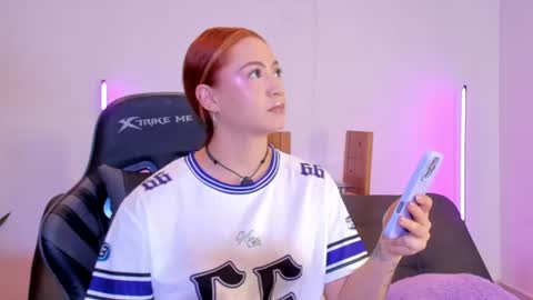 Amy online show from 25, 6, 2026