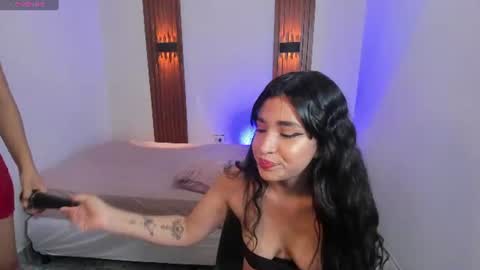 Snapshot of amyprice9 chatting on 1, 7, 2026 amyprice9 online show from 1, 7, 2026