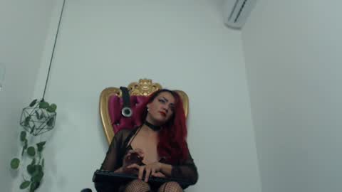 Snapshot of amyredqueen_ chatting on 5, 12, 2024 Amy Redqueen online show from 5, 12, 2024