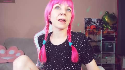 Amy Rose online show from 18, 10, 2025